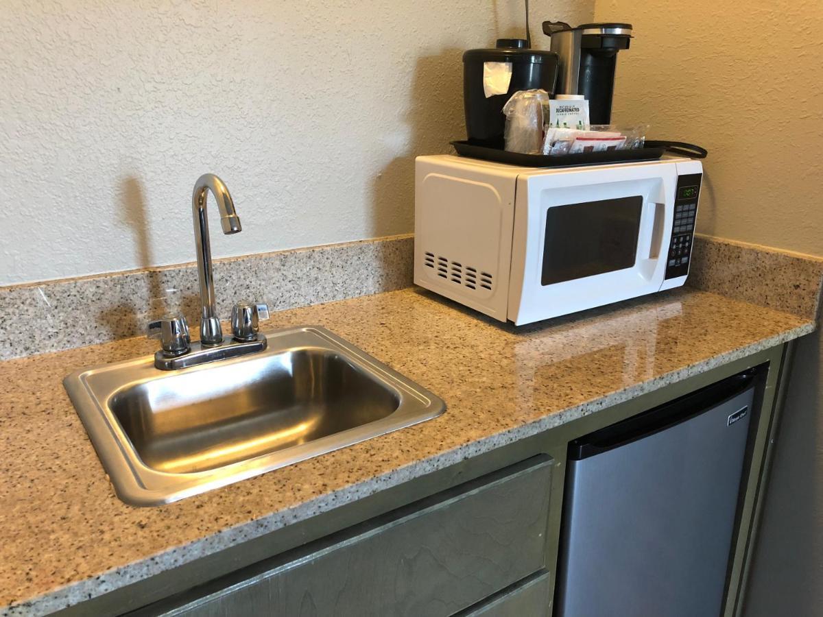 La Quinta By Wyndham Pcb Coastal Palms Hotel Upper Grand Lagoon Ngoại thất bức ảnh