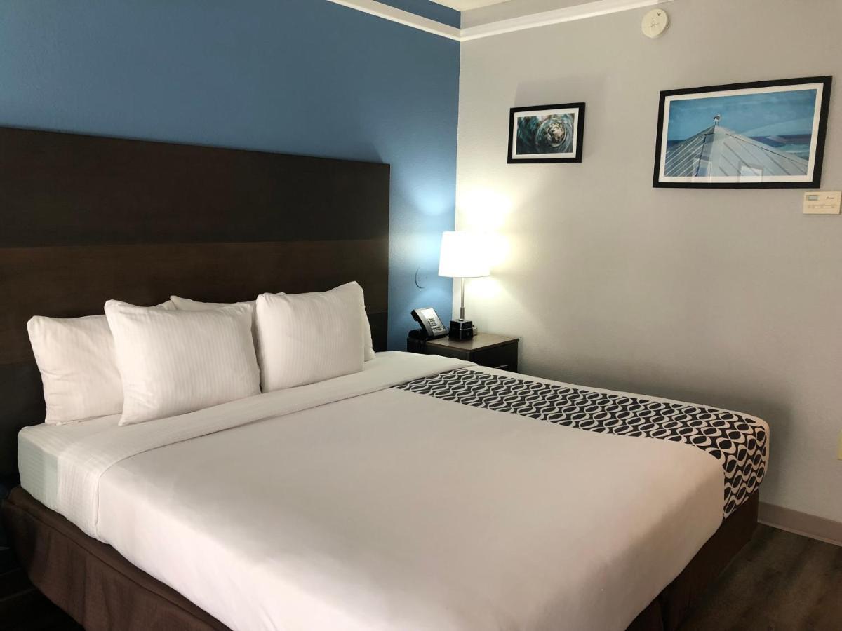 La Quinta By Wyndham Pcb Coastal Palms Hotel Upper Grand Lagoon Ngoại thất bức ảnh