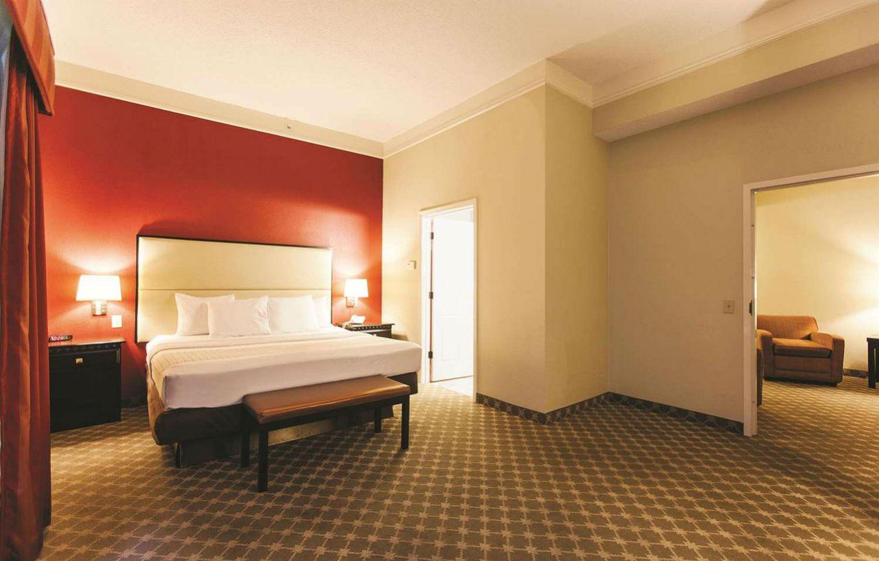 La Quinta By Wyndham Pcb Coastal Palms Hotel Upper Grand Lagoon Ngoại thất bức ảnh