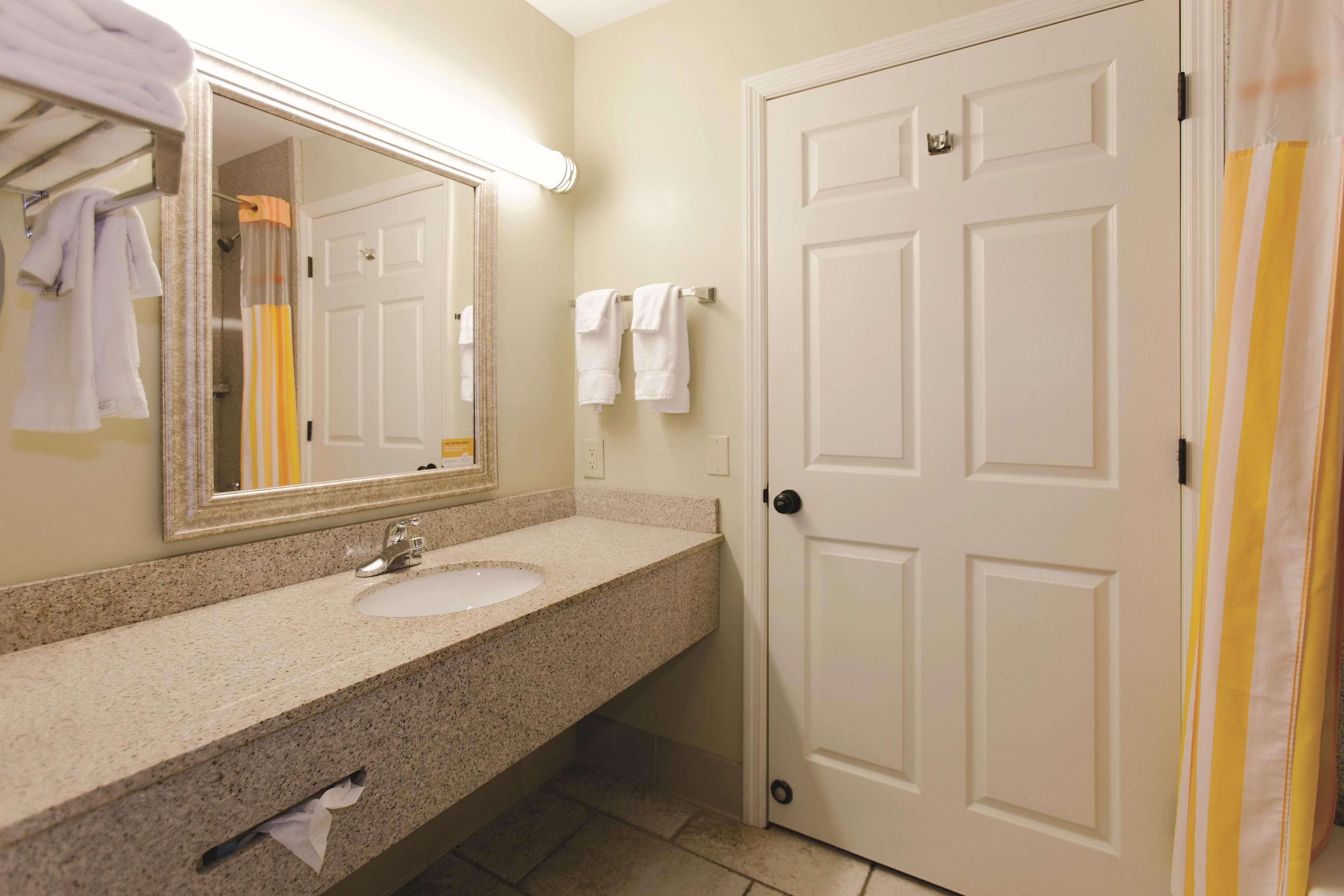 La Quinta By Wyndham Pcb Coastal Palms Hotel Upper Grand Lagoon Ngoại thất bức ảnh