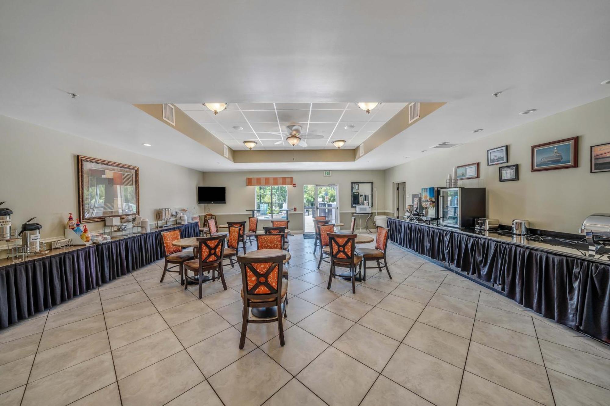 La Quinta By Wyndham Pcb Coastal Palms Hotel Upper Grand Lagoon Ngoại thất bức ảnh